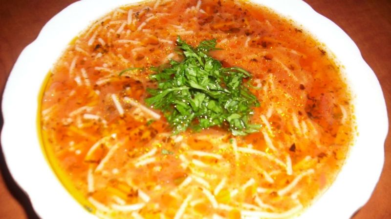 Biberli Şehriye Çorbası Tarifi
