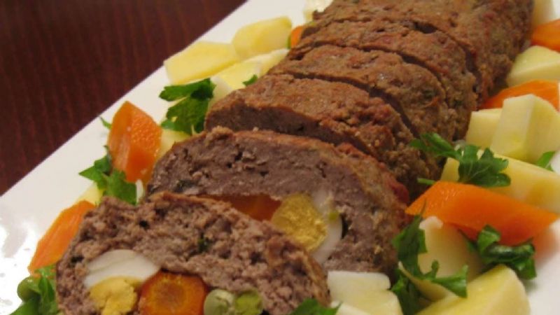 Garnitürlü Dalyan Köfte Tarifi