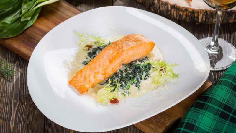 Ispanak Soslu Somon Tarifi