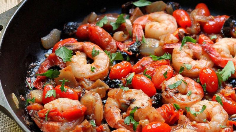 Kalamarlı Karides Güveç Tarifi