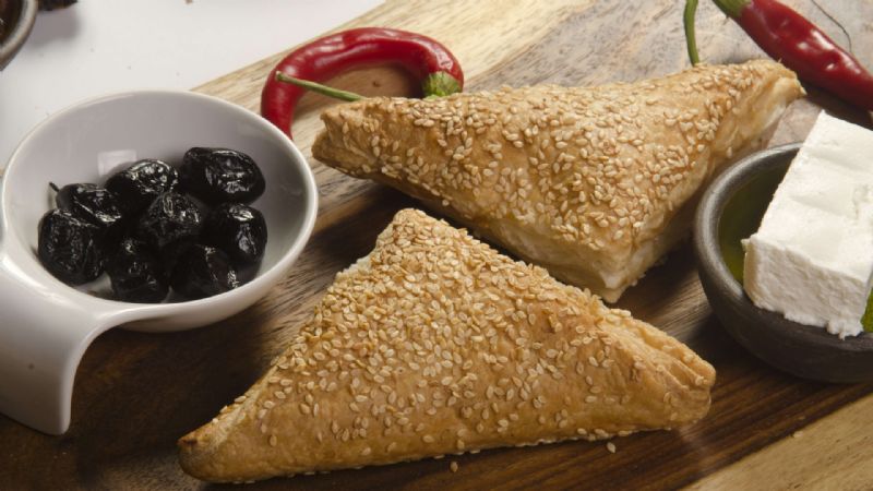 Menemen Böreği Tarifi