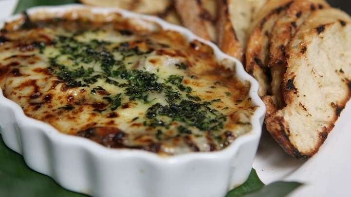 Soğanlı ve Peynirli Fransız Fondü Tarifi