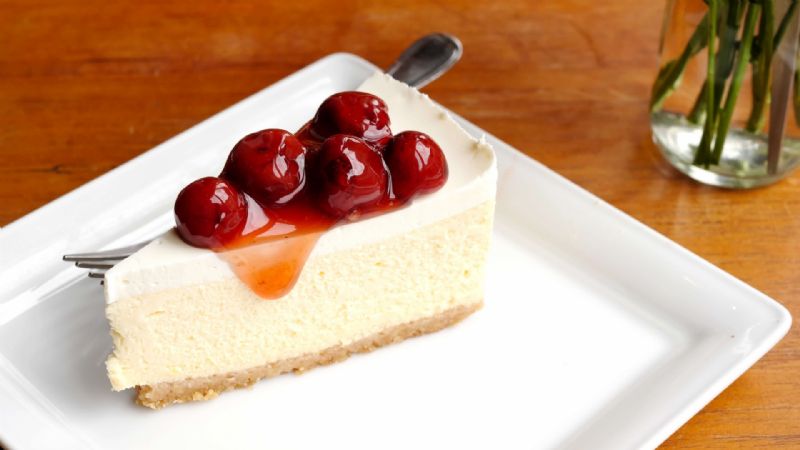 Vişneli Pratik Cheesecake Tarifi