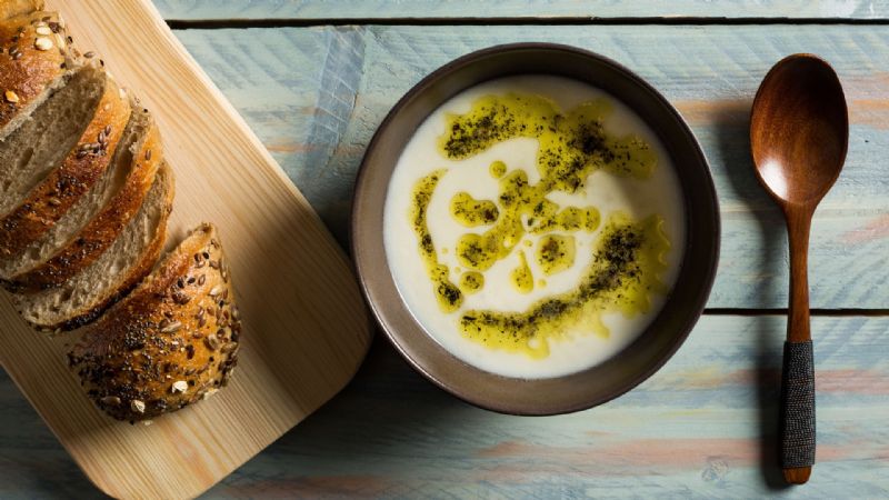 Yoğurtlu Pirinç Çorbası Tarifi