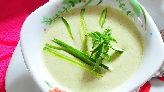 Yoğurtlu Soğuk Çorba Tarifi