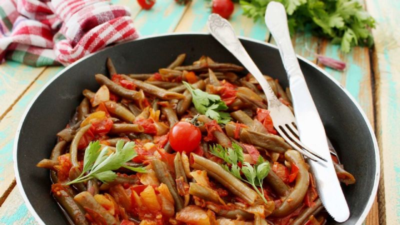 Zeytinyağlı Fasulye Tarifi