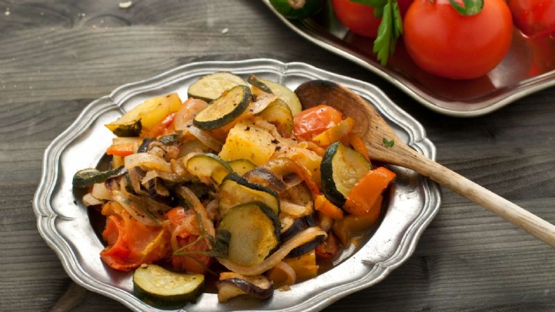 Zeytinyağlı Kabak Türlüsü Tarifi